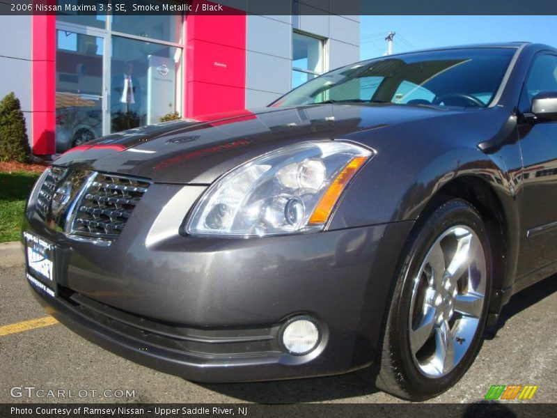 Smoke Metallic / Black 2006 Nissan Maxima 3.5 SE
