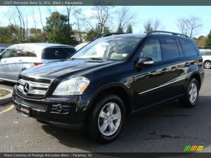 Black / Macadamia 2007 Mercedes-Benz GL 450