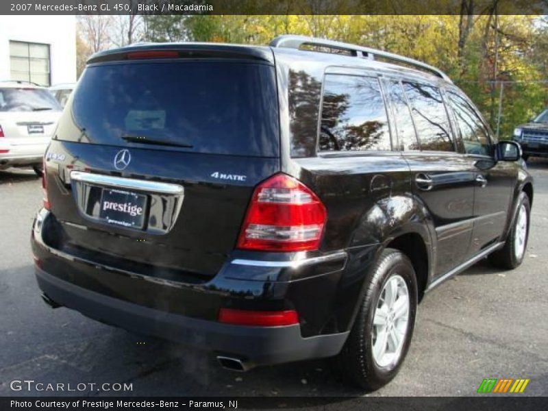 Black / Macadamia 2007 Mercedes-Benz GL 450