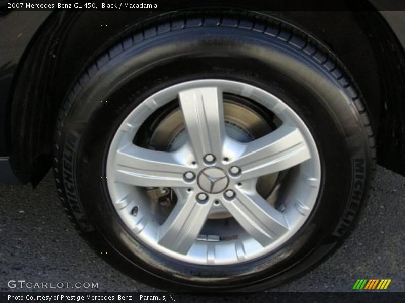Black / Macadamia 2007 Mercedes-Benz GL 450