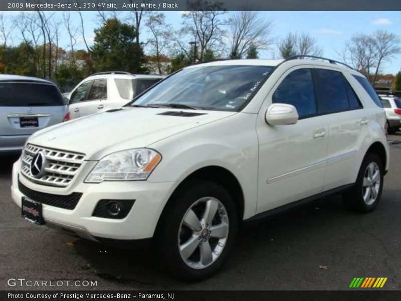 Arctic White / Black 2009 Mercedes-Benz ML 350 4Matic