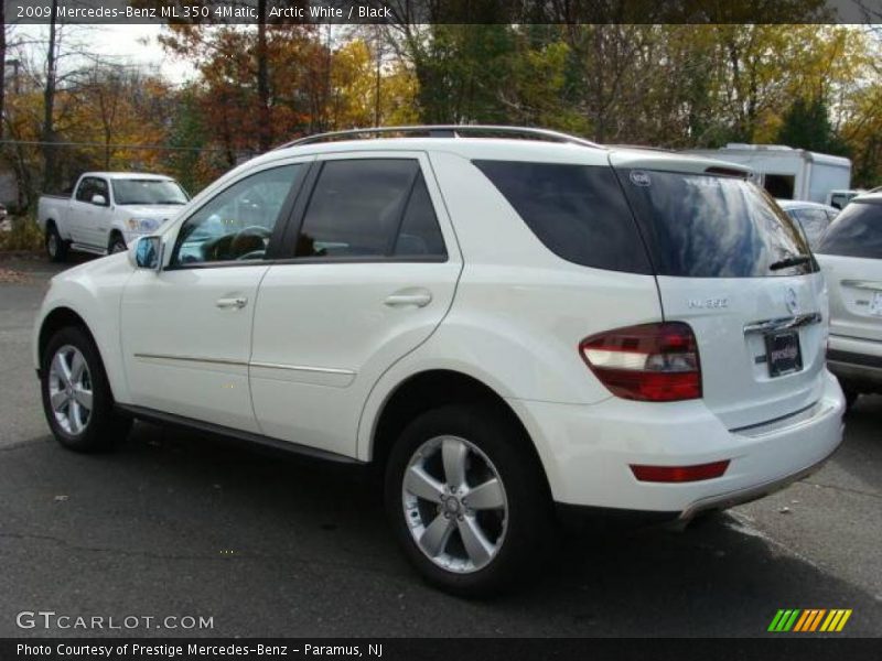 Arctic White / Black 2009 Mercedes-Benz ML 350 4Matic