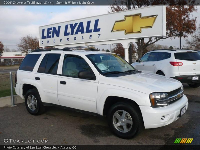 Summit White / Light Gray 2006 Chevrolet TrailBlazer LS 4x4