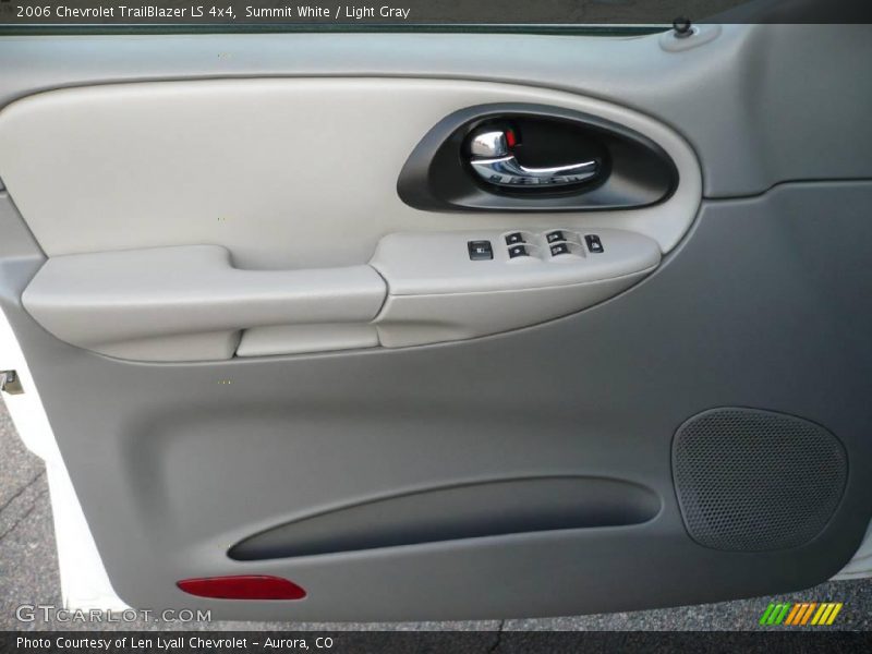 Summit White / Light Gray 2006 Chevrolet TrailBlazer LS 4x4