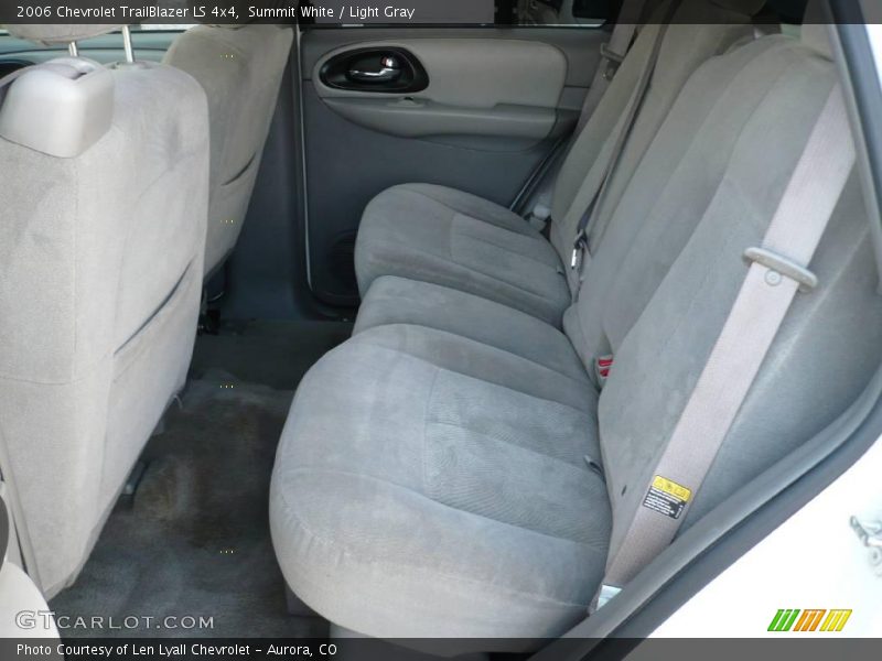 Summit White / Light Gray 2006 Chevrolet TrailBlazer LS 4x4