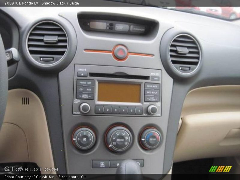 Shadow Black / Beige 2009 Kia Rondo LX