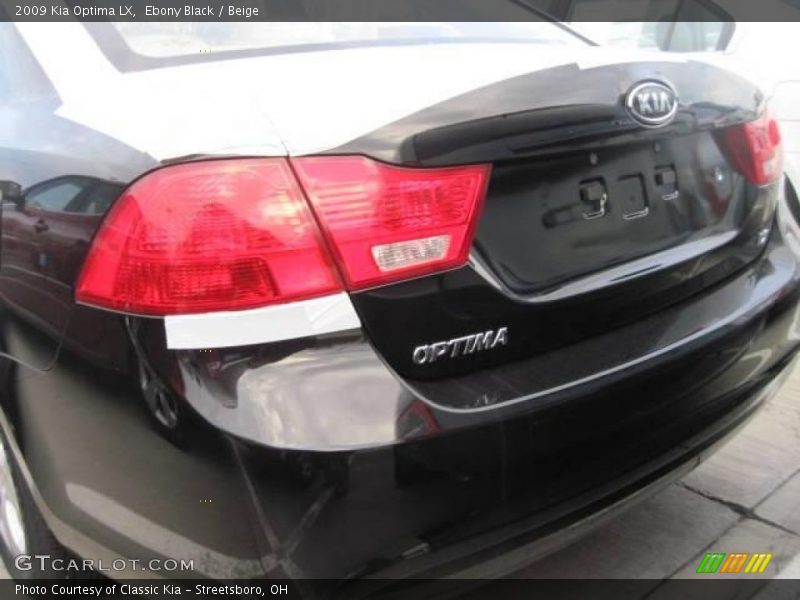 Ebony Black / Beige 2009 Kia Optima LX