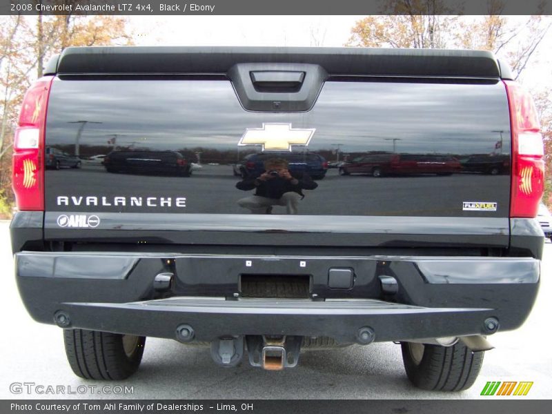 Black / Ebony 2008 Chevrolet Avalanche LTZ 4x4