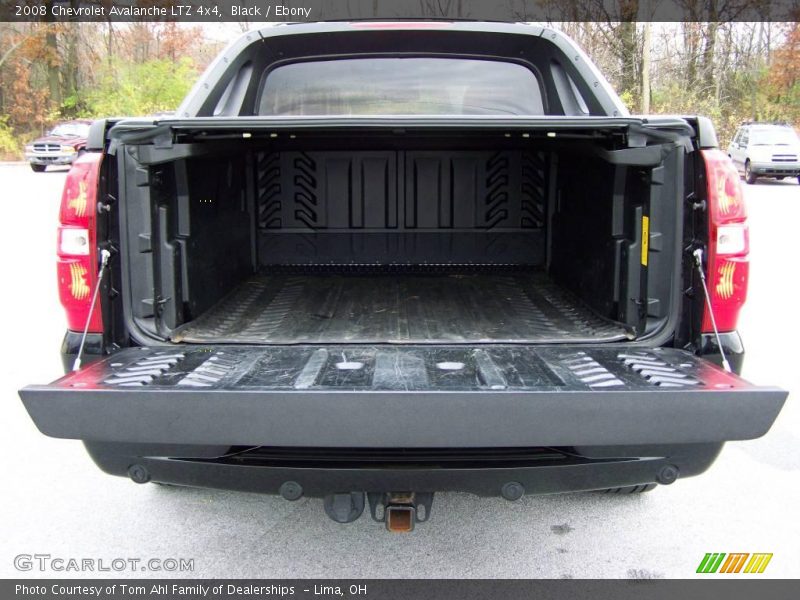 Black / Ebony 2008 Chevrolet Avalanche LTZ 4x4