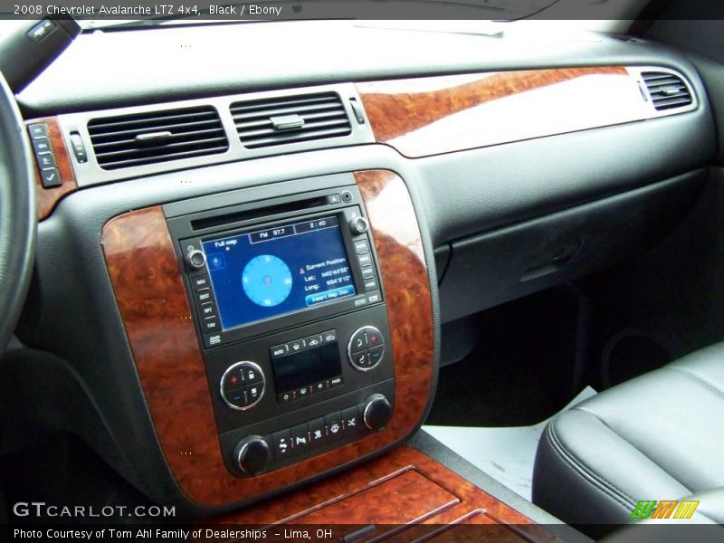 Black / Ebony 2008 Chevrolet Avalanche LTZ 4x4