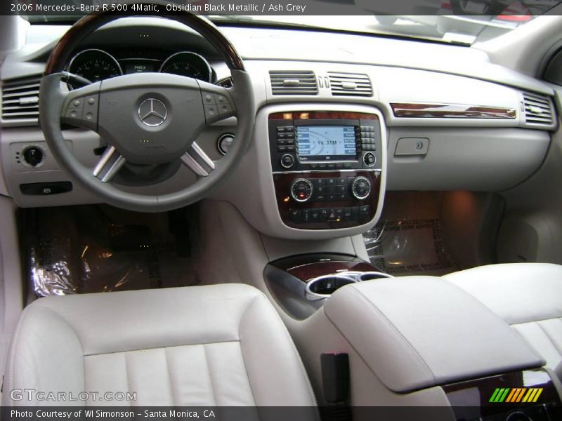 Obsidian Black Metallic / Ash Grey 2006 Mercedes-Benz R 500 4Matic