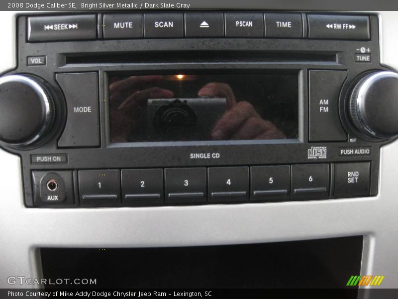 Bright Silver Metallic / Dark Slate Gray 2008 Dodge Caliber SE