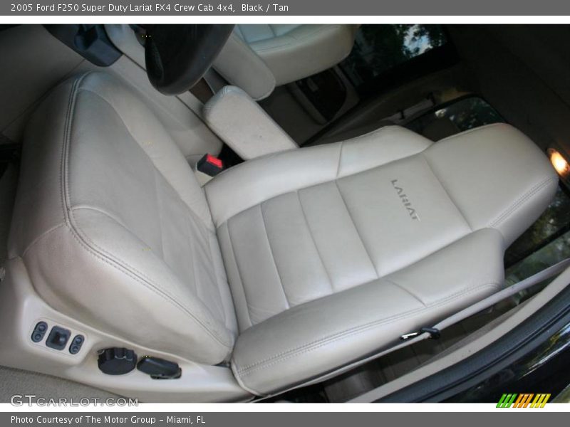 Black / Tan 2005 Ford F250 Super Duty Lariat FX4 Crew Cab 4x4