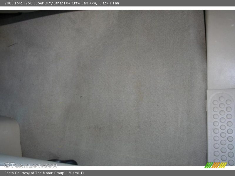 Black / Tan 2005 Ford F250 Super Duty Lariat FX4 Crew Cab 4x4