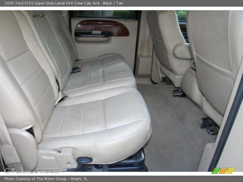 Black / Tan 2005 Ford F250 Super Duty Lariat FX4 Crew Cab 4x4