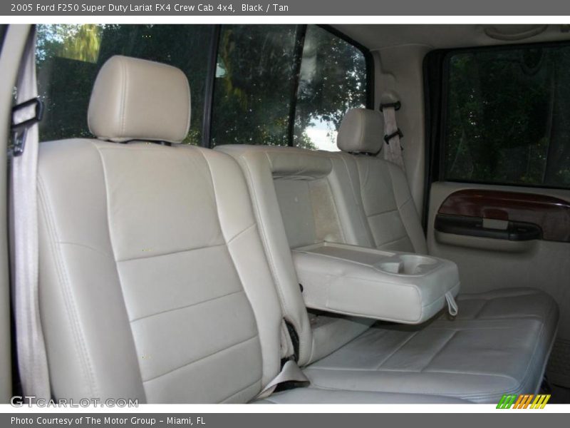 Black / Tan 2005 Ford F250 Super Duty Lariat FX4 Crew Cab 4x4