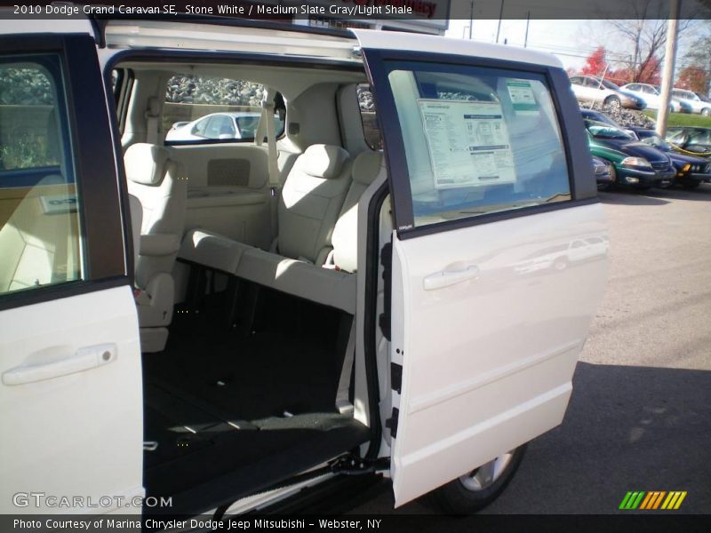Stone White / Medium Slate Gray/Light Shale 2010 Dodge Grand Caravan SE