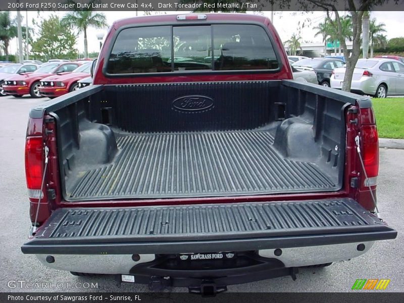 Dark Toreador Red Metallic / Tan 2006 Ford F250 Super Duty Lariat Crew Cab 4x4