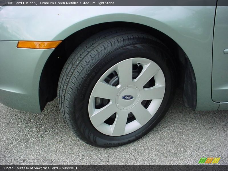 Titanium Green Metallic / Medium Light Stone 2006 Ford Fusion S