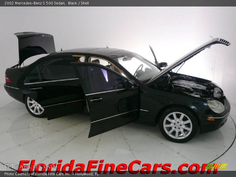 Black / Shell 2002 Mercedes-Benz S 500 Sedan