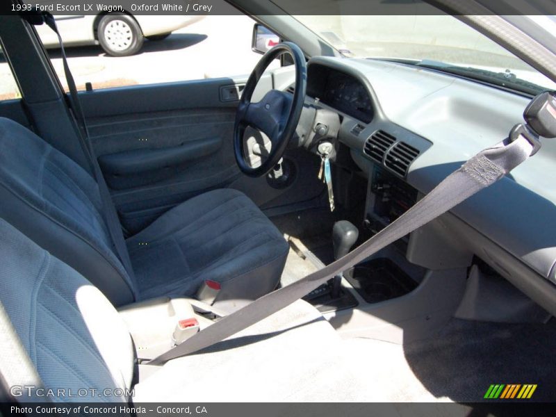 Oxford White / Grey 1993 Ford Escort LX Wagon