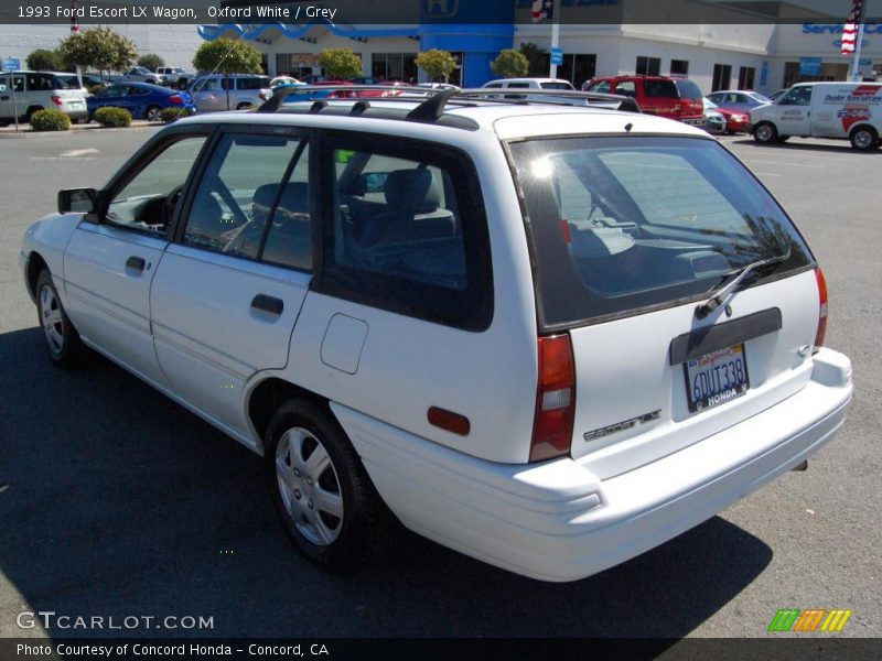 Oxford White / Grey 1993 Ford Escort LX Wagon