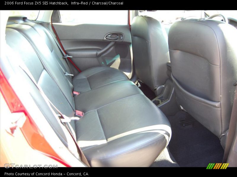 Infra-Red / Charcoal/Charcoal 2006 Ford Focus ZX5 SES Hatchback