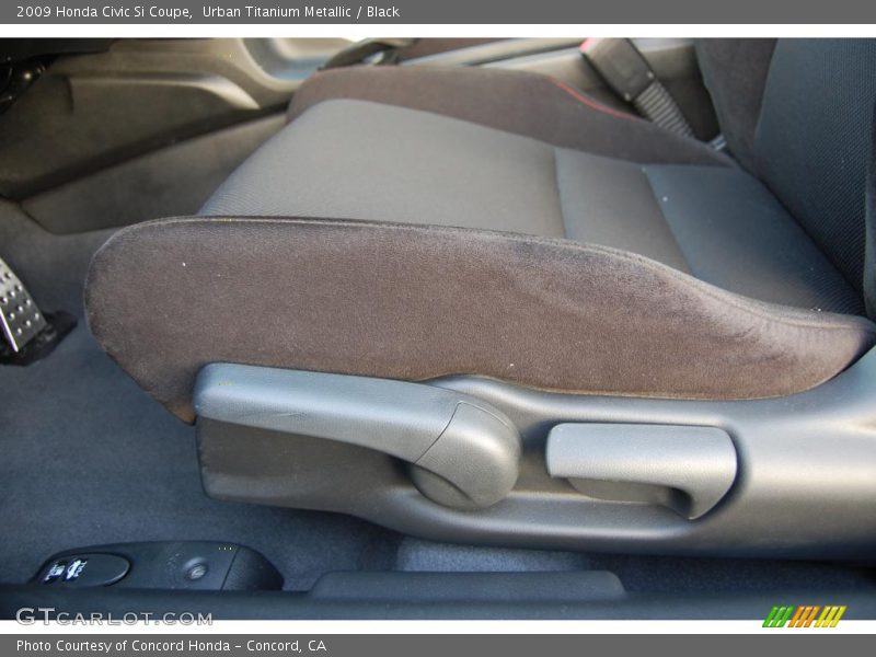 Urban Titanium Metallic / Black 2009 Honda Civic Si Coupe