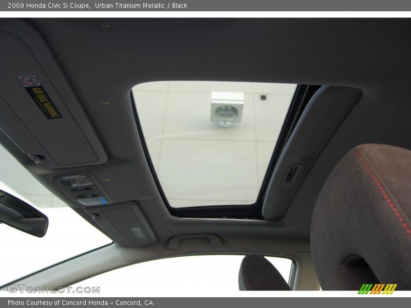 Urban Titanium Metallic / Black 2009 Honda Civic Si Coupe