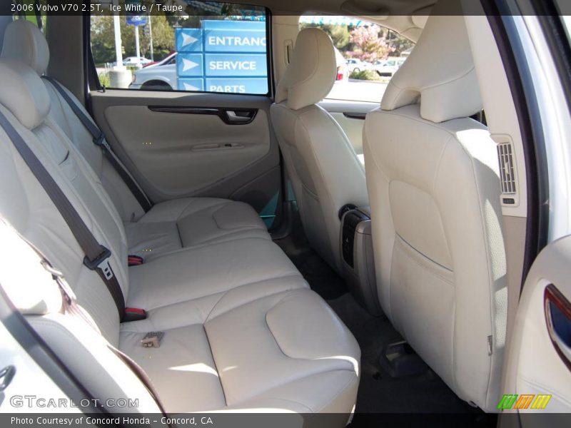 Ice White / Taupe 2006 Volvo V70 2.5T