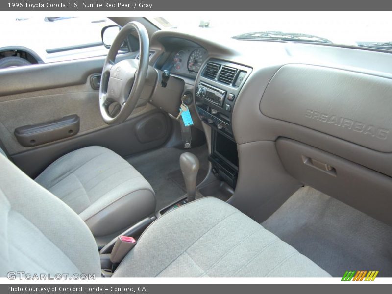 Sunfire Red Pearl / Gray 1996 Toyota Corolla 1.6