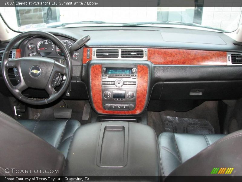 Summit White / Ebony 2007 Chevrolet Avalanche LT