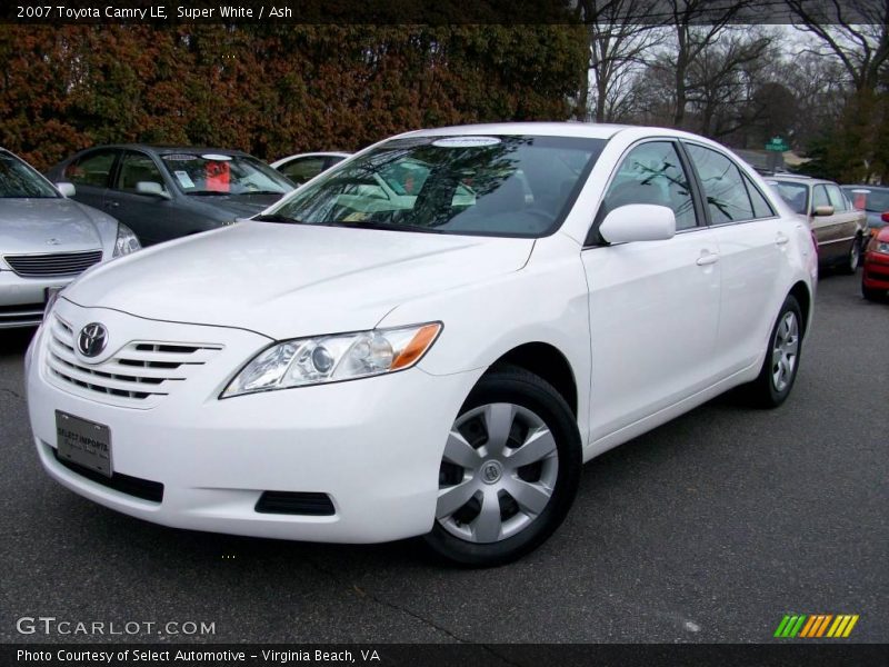 Super White / Ash 2007 Toyota Camry LE
