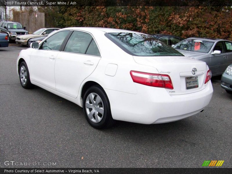 Super White / Ash 2007 Toyota Camry LE
