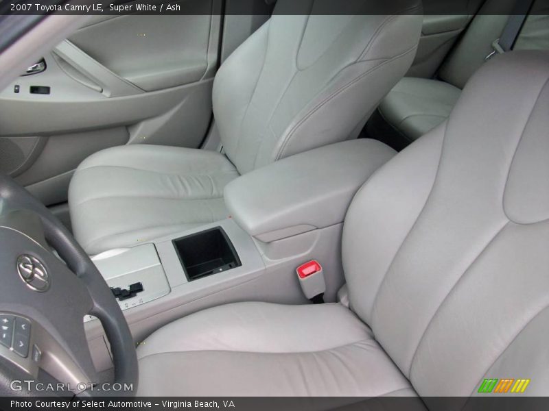 Super White / Ash 2007 Toyota Camry LE