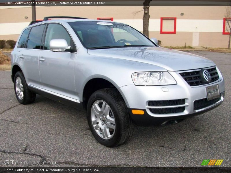 Reflex Silver Metallic / Teak 2005 Volkswagen Touareg V8