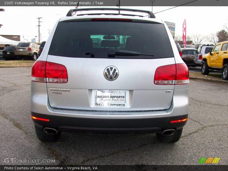 Reflex Silver Metallic / Teak 2005 Volkswagen Touareg V8