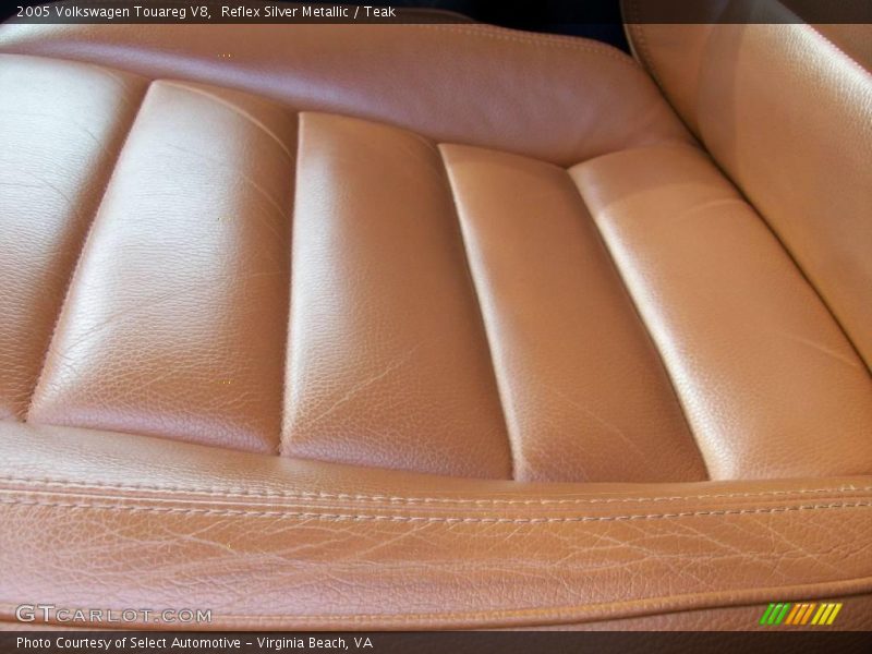 Reflex Silver Metallic / Teak 2005 Volkswagen Touareg V8