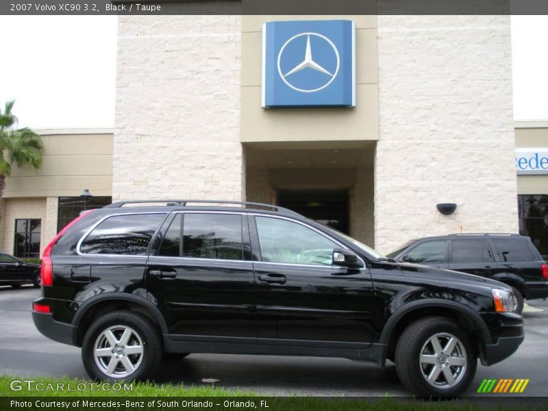 Black / Taupe 2007 Volvo XC90 3.2