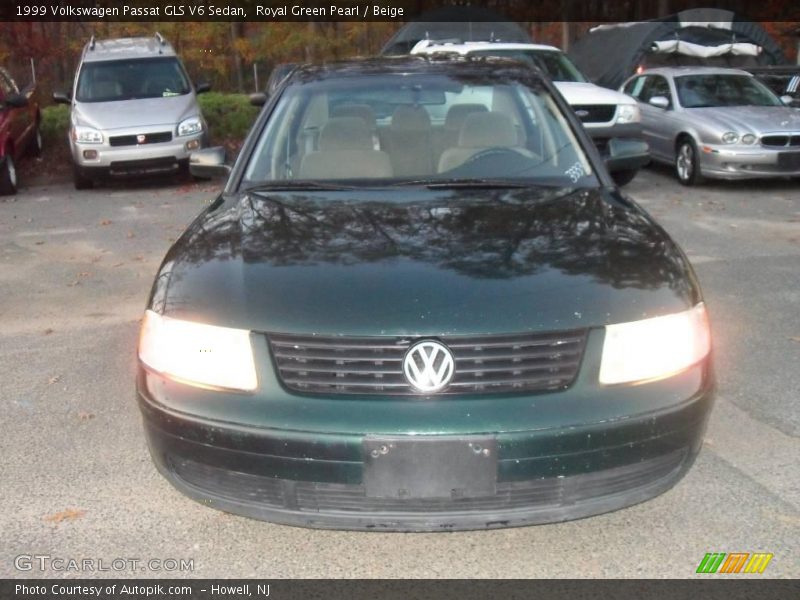 Royal Green Pearl / Beige 1999 Volkswagen Passat GLS V6 Sedan