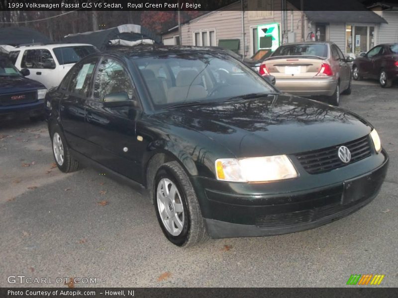 Royal Green Pearl / Beige 1999 Volkswagen Passat GLS V6 Sedan