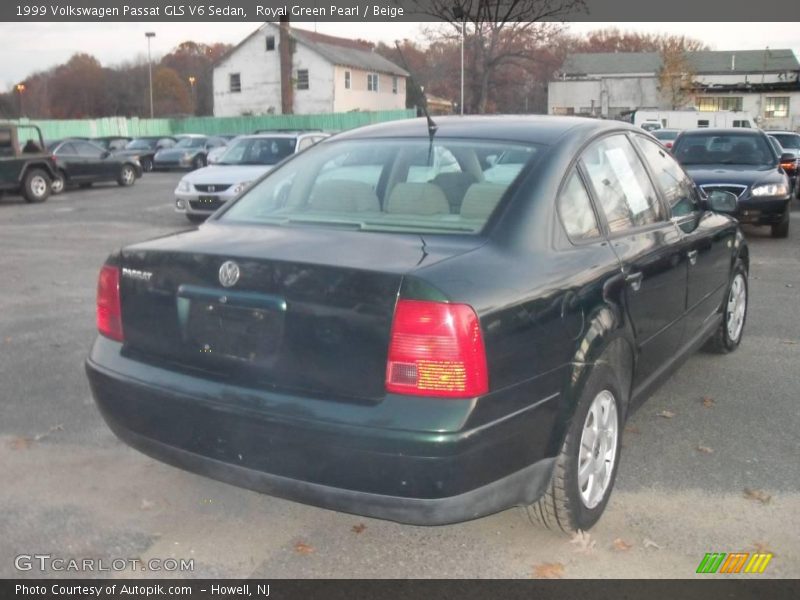 Royal Green Pearl / Beige 1999 Volkswagen Passat GLS V6 Sedan