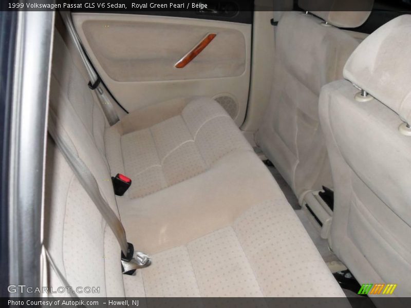 Royal Green Pearl / Beige 1999 Volkswagen Passat GLS V6 Sedan