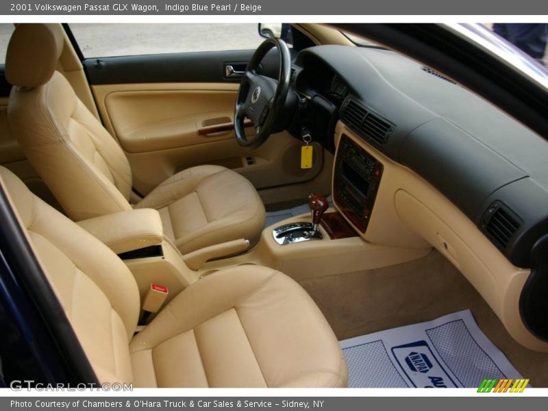 Indigo Blue Pearl / Beige 2001 Volkswagen Passat GLX Wagon