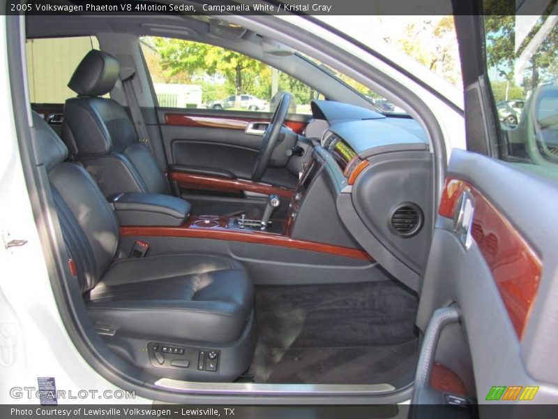 Campanella White / Kristal Gray 2005 Volkswagen Phaeton V8 4Motion Sedan