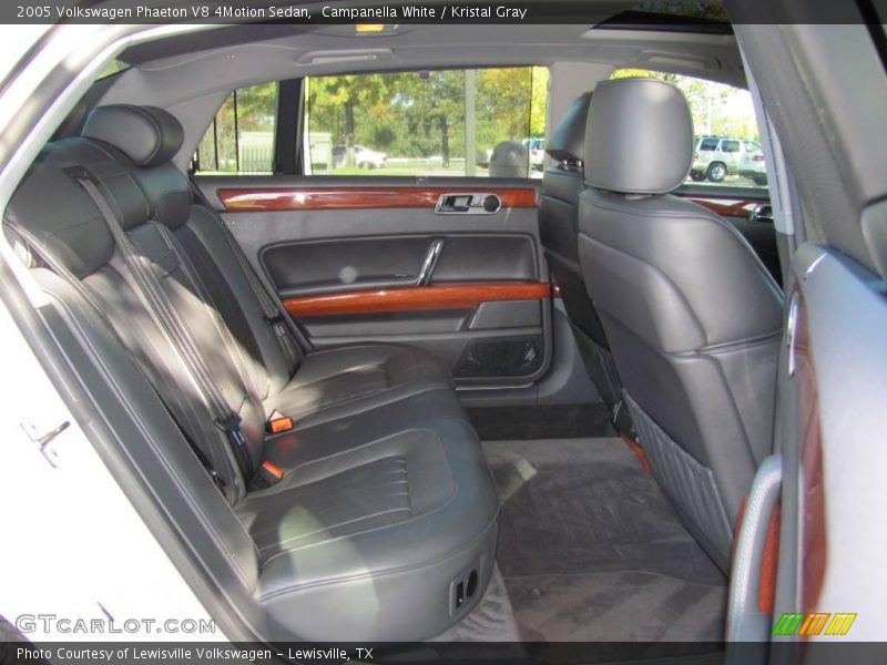 Campanella White / Kristal Gray 2005 Volkswagen Phaeton V8 4Motion Sedan