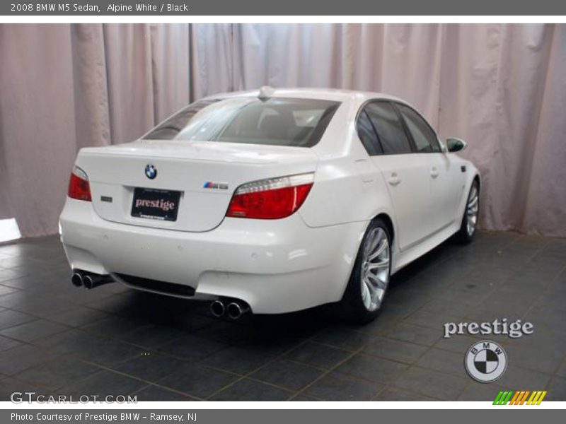 Alpine White / Black 2008 BMW M5 Sedan