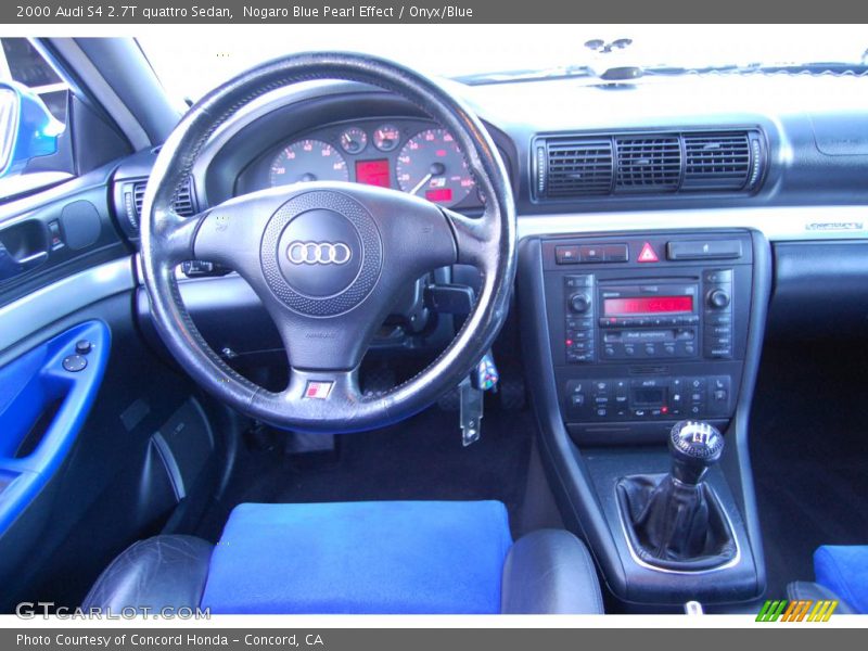 Nogaro Blue Pearl Effect / Onyx/Blue 2000 Audi S4 2.7T quattro Sedan