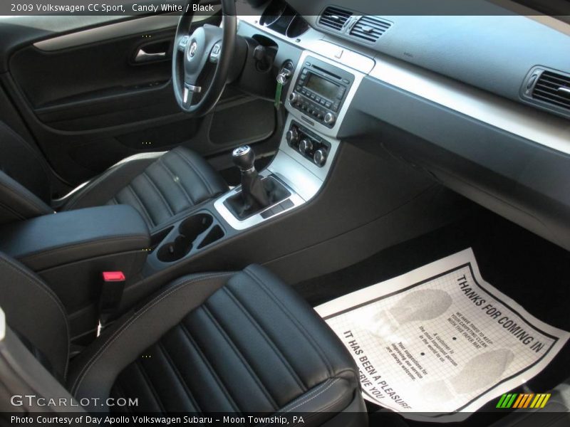 Candy White / Black 2009 Volkswagen CC Sport