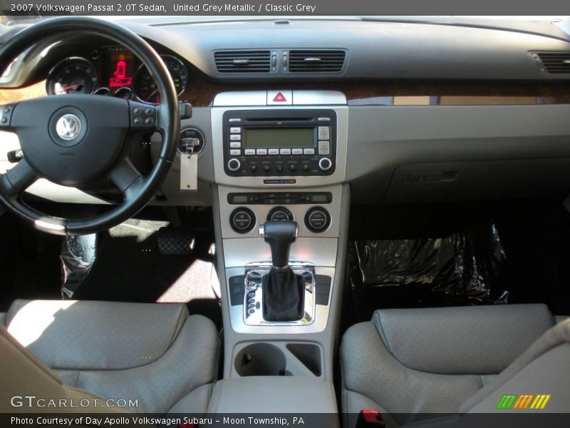 United Grey Metallic / Classic Grey 2007 Volkswagen Passat 2.0T Sedan
